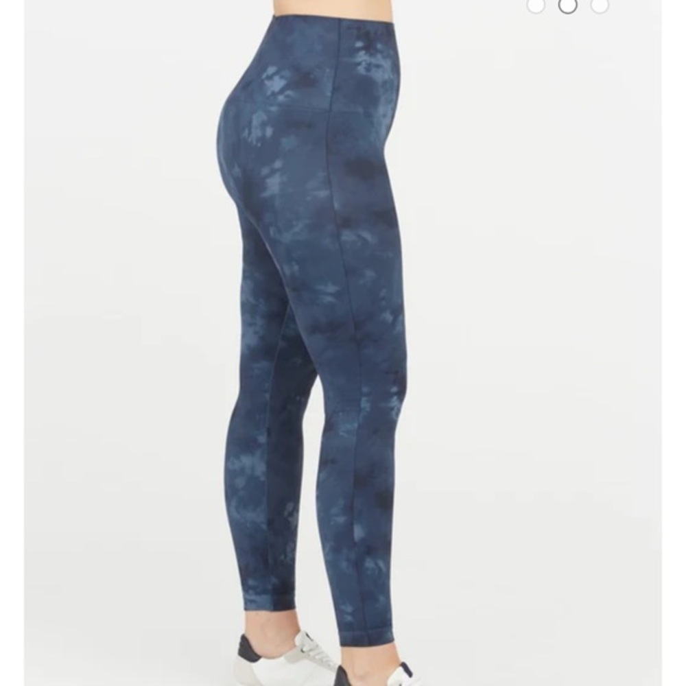 Spanx Seamless Leggings‎ Blue Tie Dye Size Large